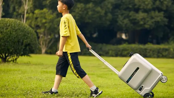 Touring on my smart rideable suitcase